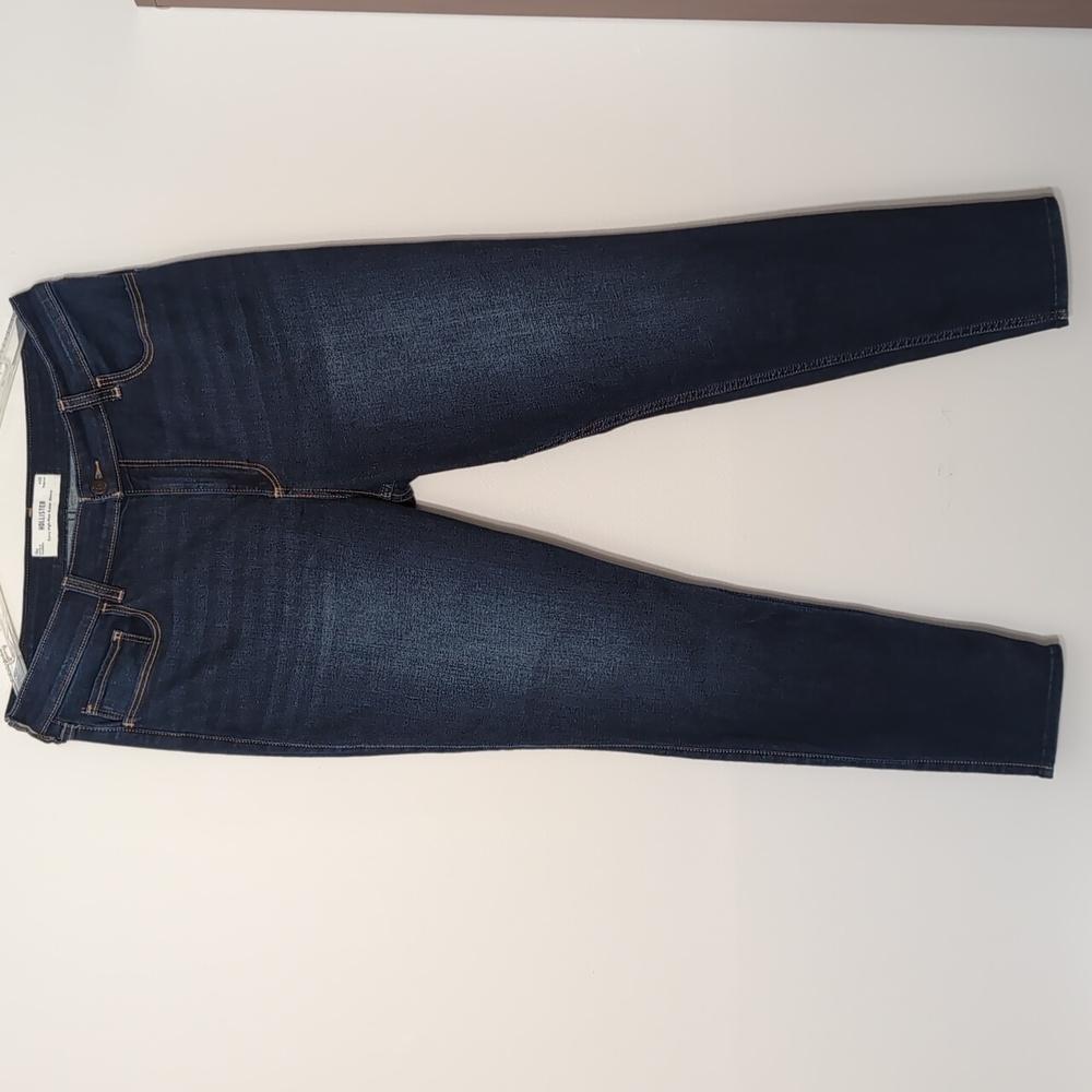 Hollister Curvy High Rise Super Skinny Hemmed Leg Stretch Denim Jeans 32" x 28"